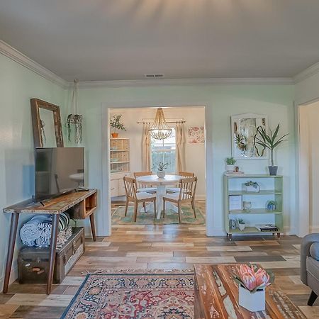 Urban Nest Cottage - Book Now! Beaufort Exterior photo