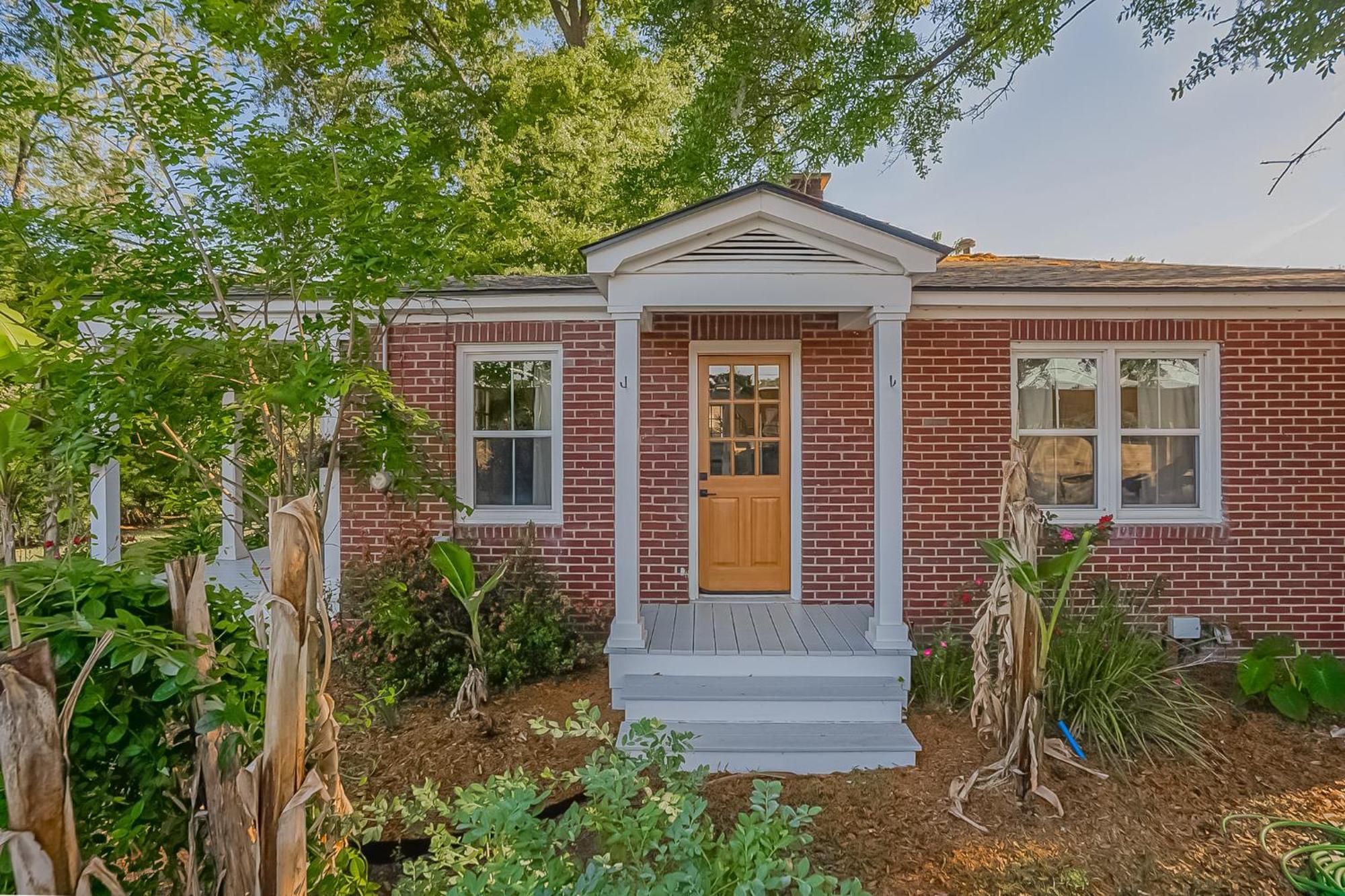 Urban Nest Cottage - Book Now! Beaufort Exterior photo